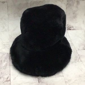 Black Faux Fur Bucket Hat, Vintage